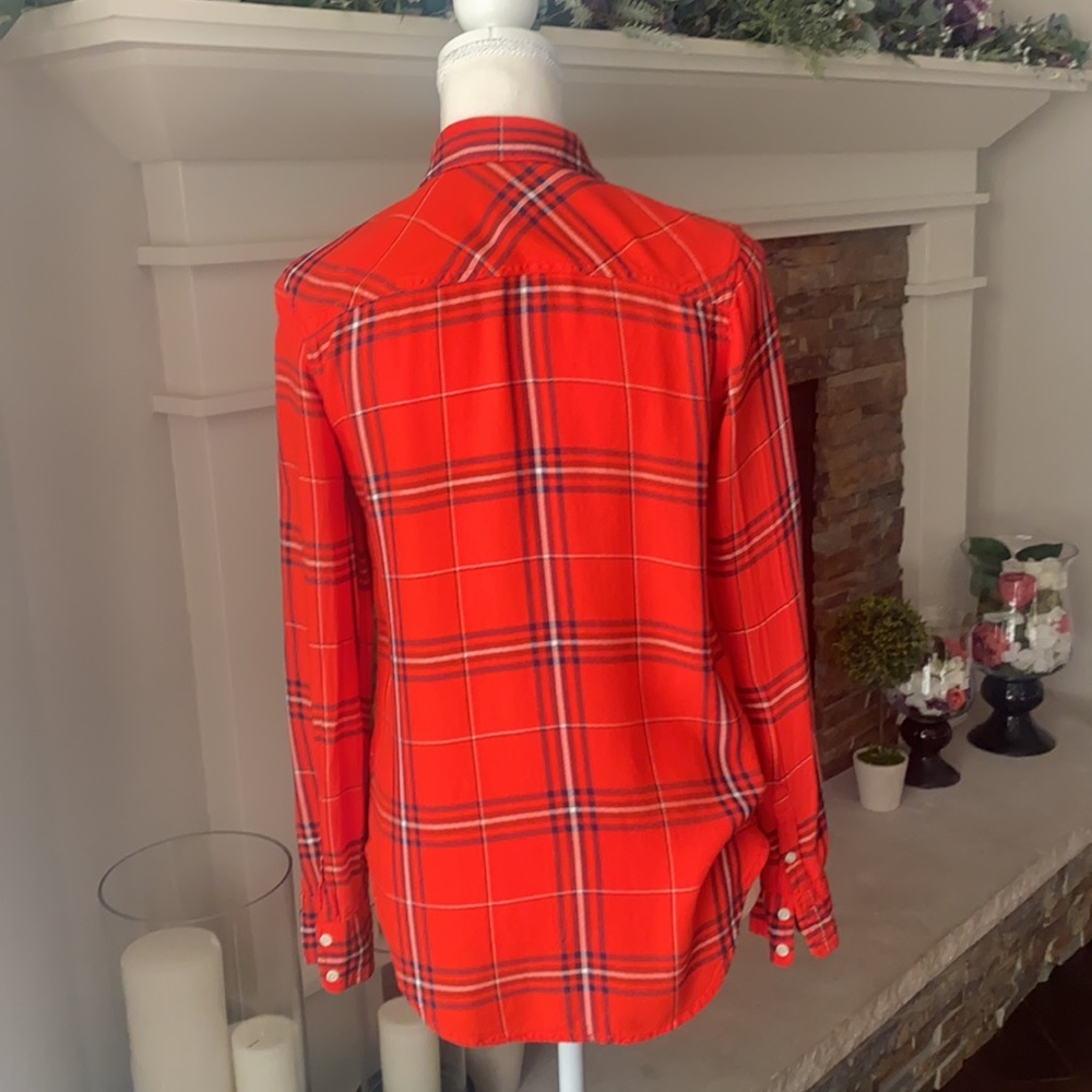 🍁Hello Fall 🍁 Soft Linen Button Down Flannel 🍁 - Picture 3 of 9